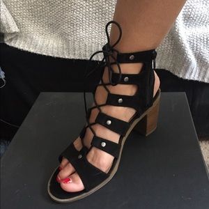 Lace-up Block heel Sandals